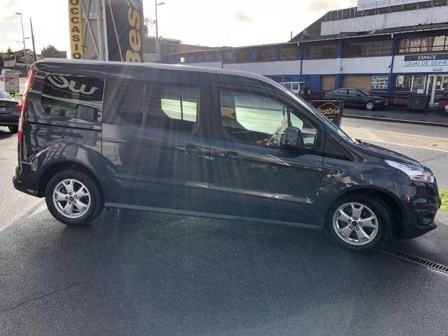 Galop d'essai - Ford Grand Tourneo Connect 1.6 EcoBoost 150 ch Powershift