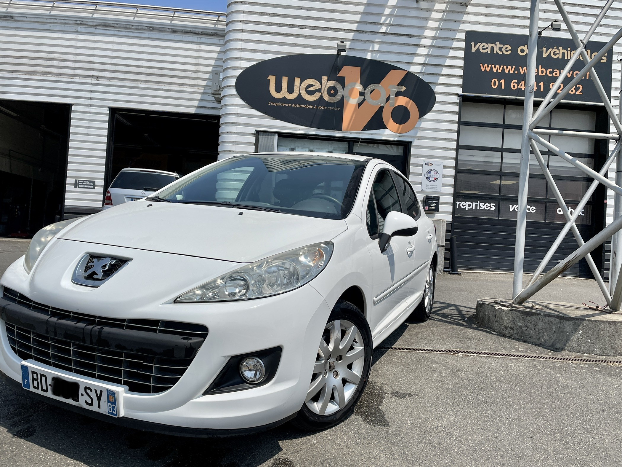 PEUGEOT 207 phase 2 1.6 VTI 120 SPORTIUM  Achat et vente de voiture  d'occasion – WebCarVo